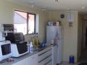 08-Container-house-kitchen